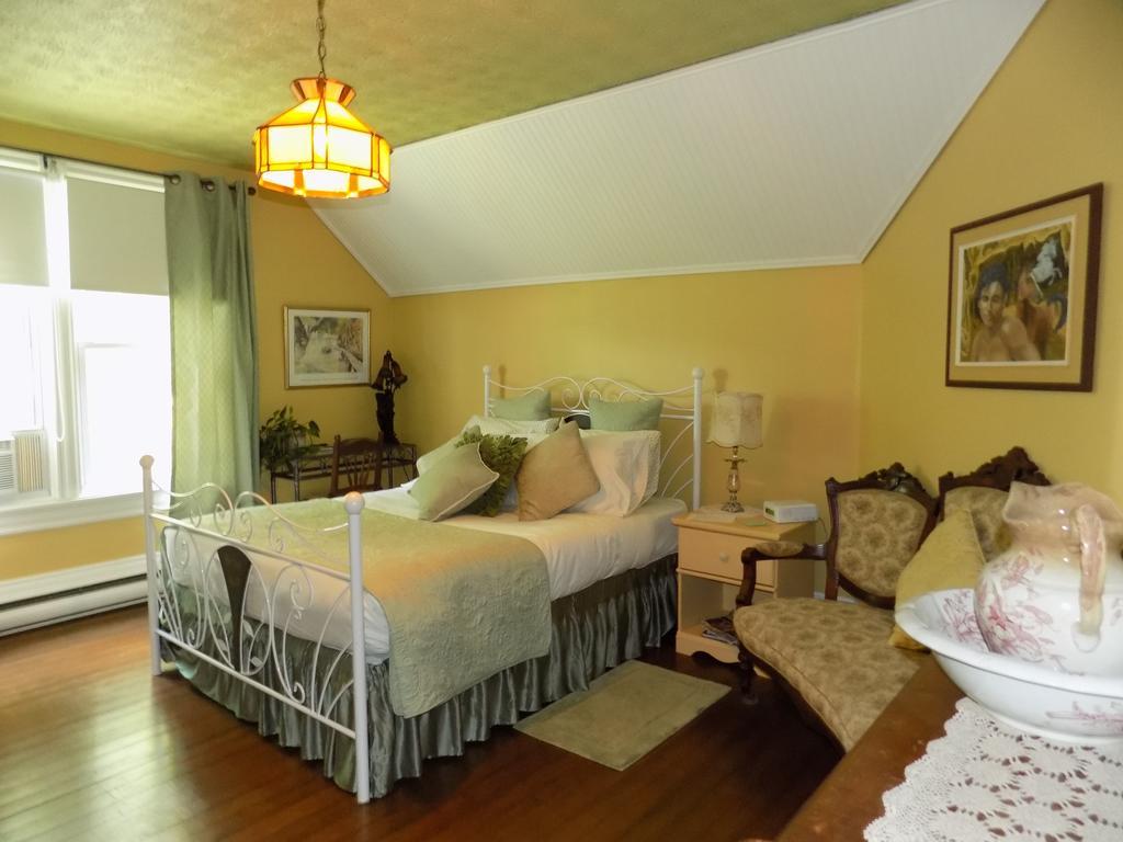 A L'Ancestrale B&B Magog Екстер'єр фото